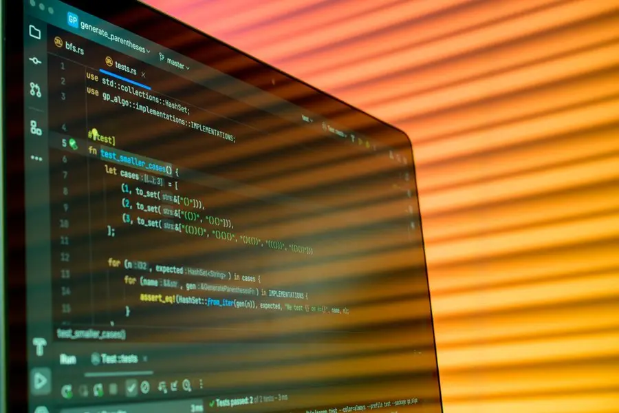 Fine-Tuning vs RAG vs Prompt Engineering: 2026 AI Guide